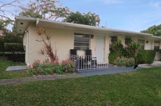 2120 Ne 168th St #C - Photo 1 of 1