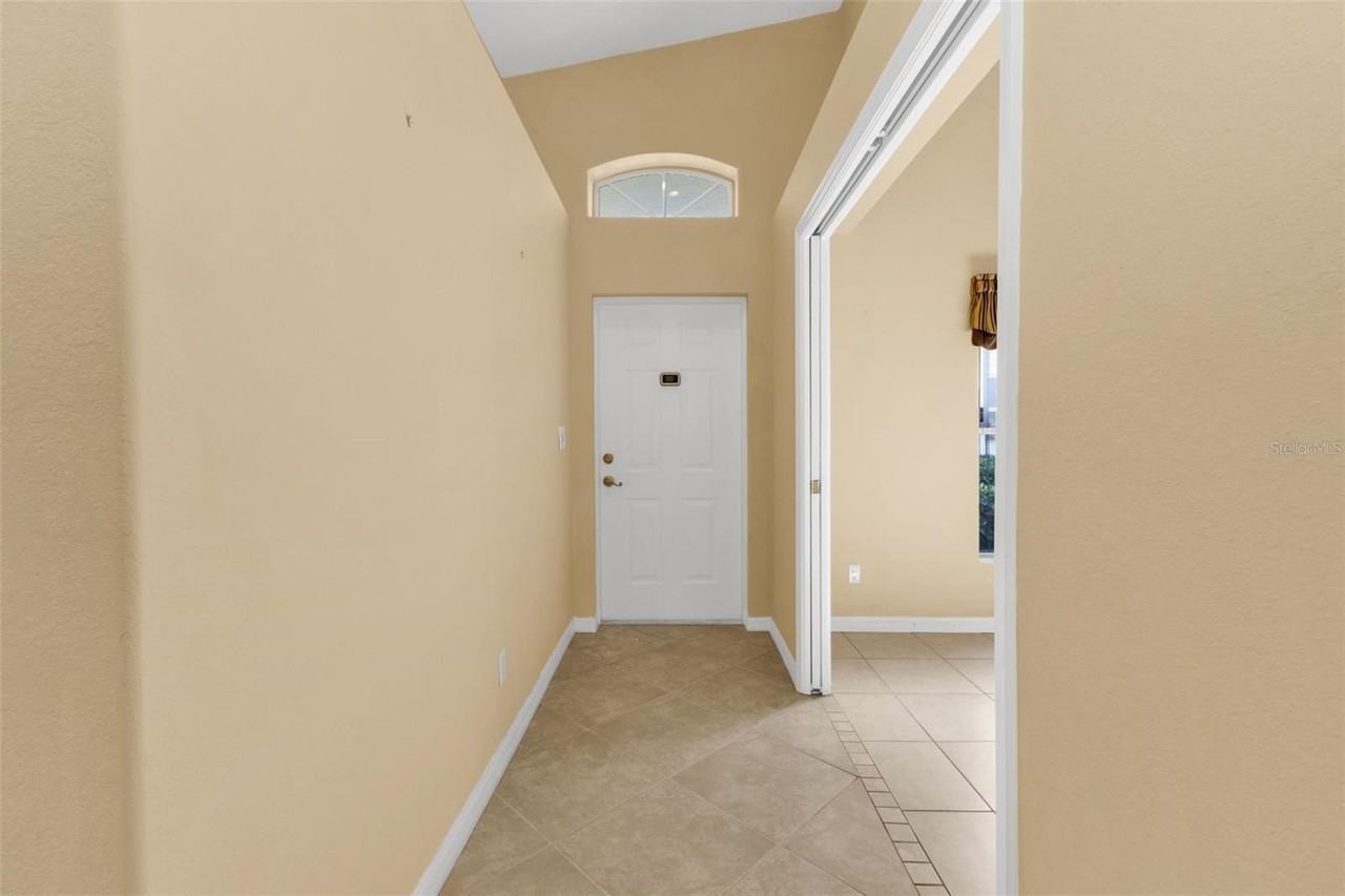 3841 Albacete Cir #51 - Photo 5 of 34