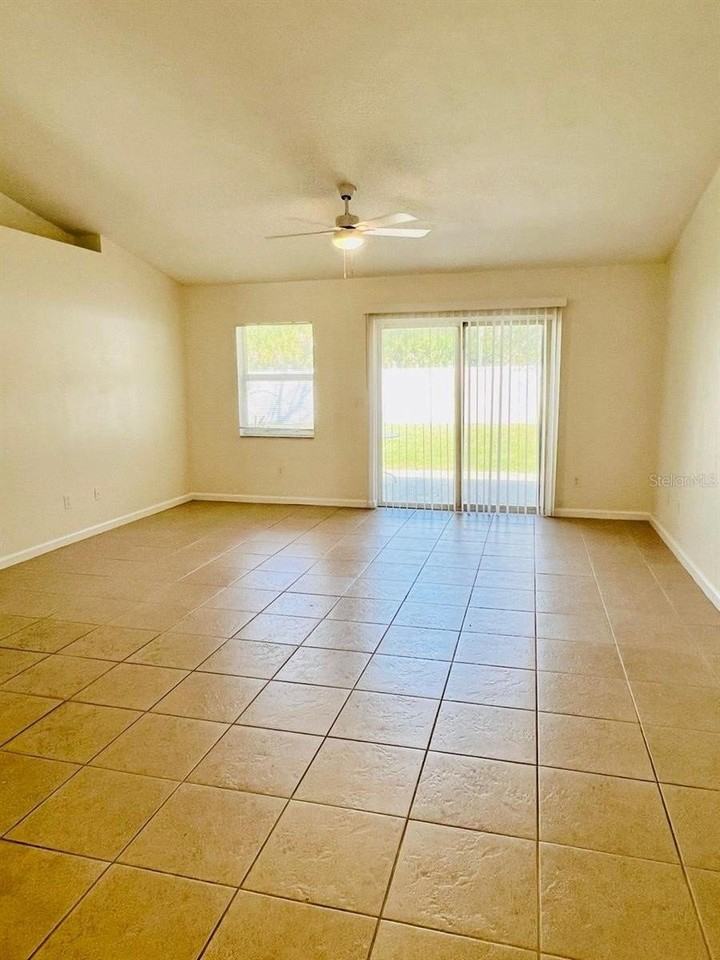 4 Serenade Pl #A - Photo 5 of 9