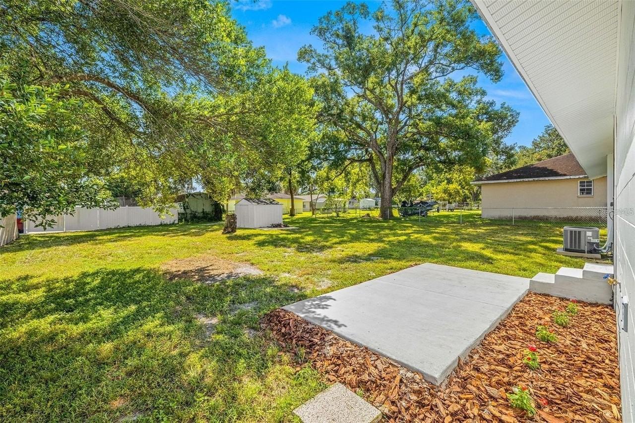 1908 N Barnes St - Photo 2 of 7