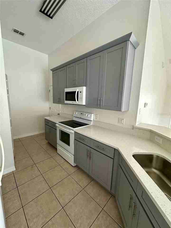 510 Blackbird Ln - Photo 6 of 14