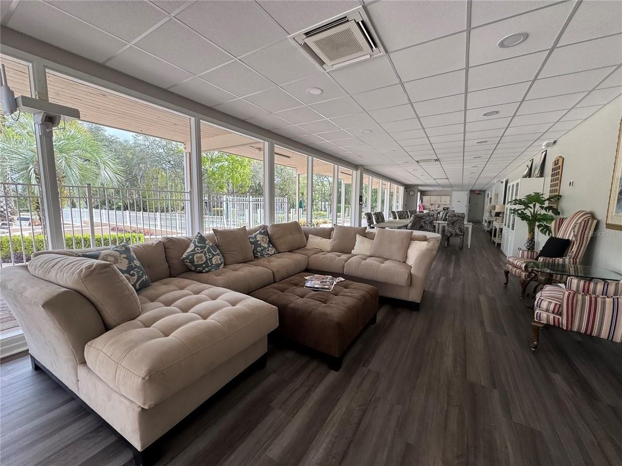 603 W Club Blvd - Photo 7 of 27