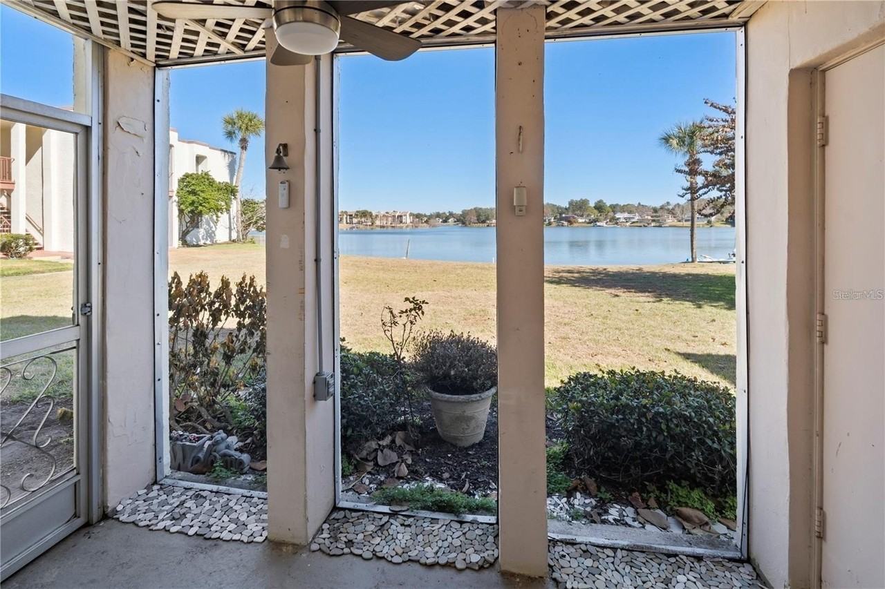 530 Orange Dr #11 - Photo 5 of 22