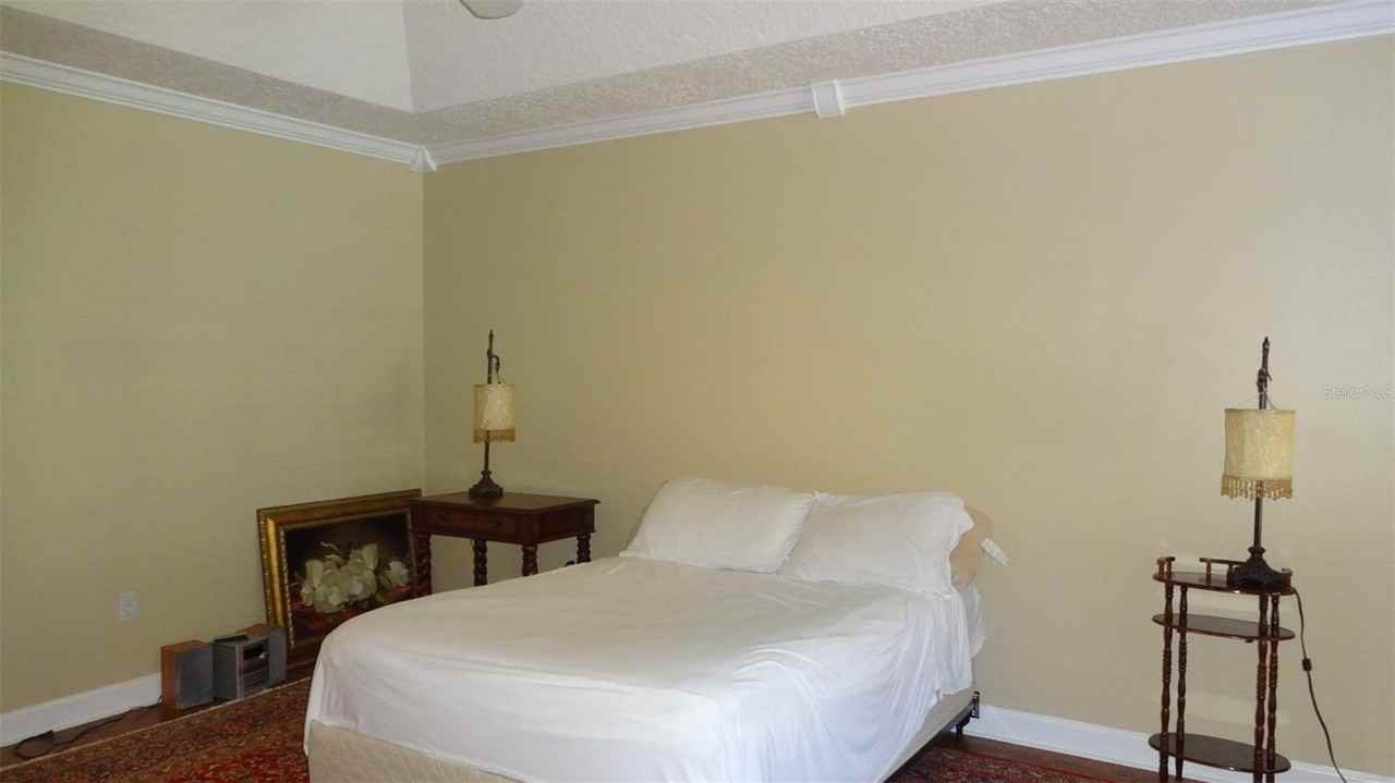 1144 Delaney Ave #1144 - Photo 3 of 50