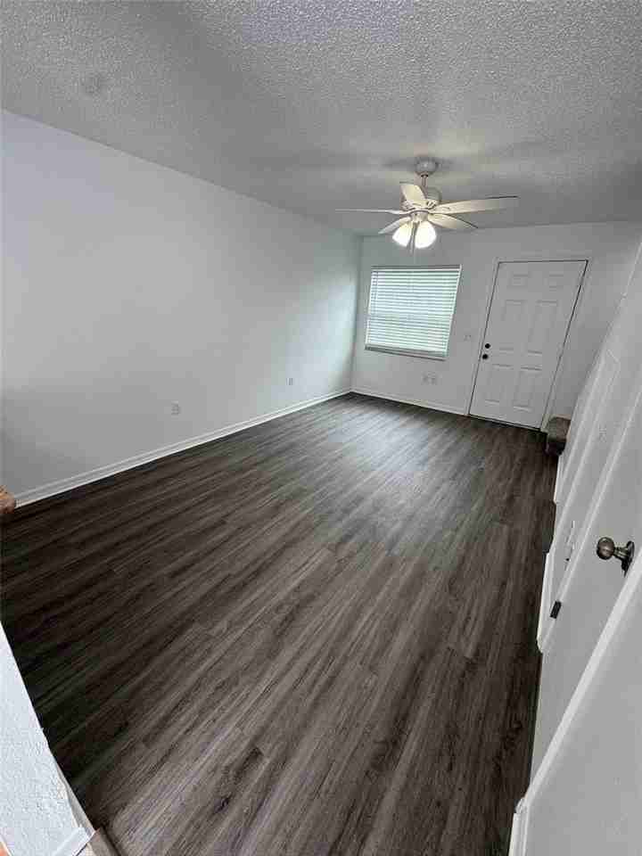 1409 Ne 17th Ave - Photo 5 of 16