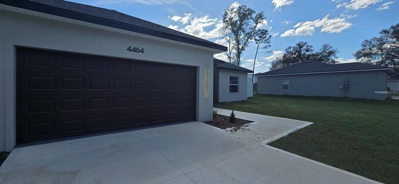 4464 Sw 132nd St - Photo 2 of 17