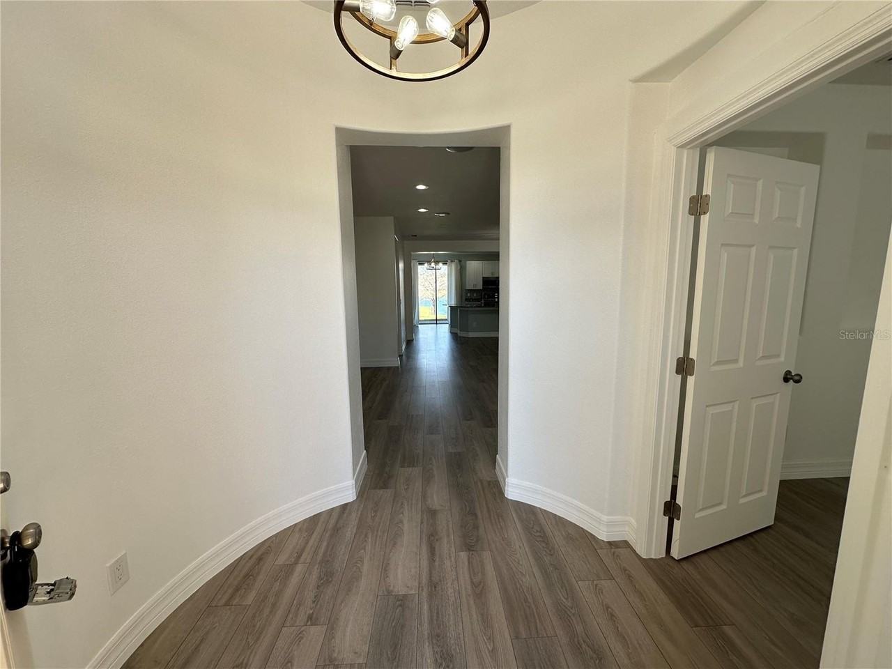 4874 Sweet Cedar Cir - Photo 3 of 21