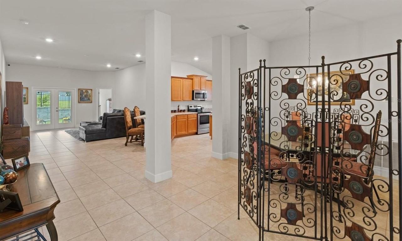 636 Tanaro Ln - Photo 2 of 22