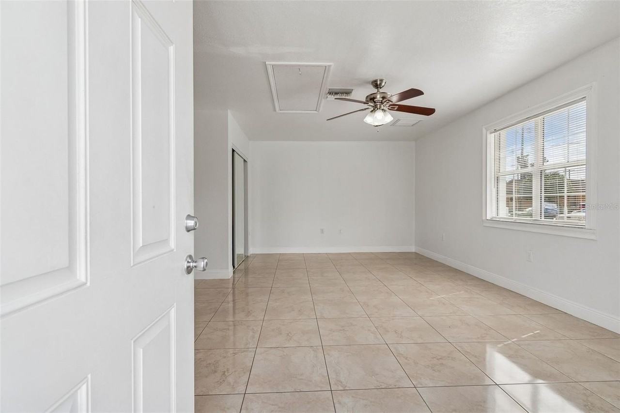 1705 W Norfolk St - Photo 4 of 23