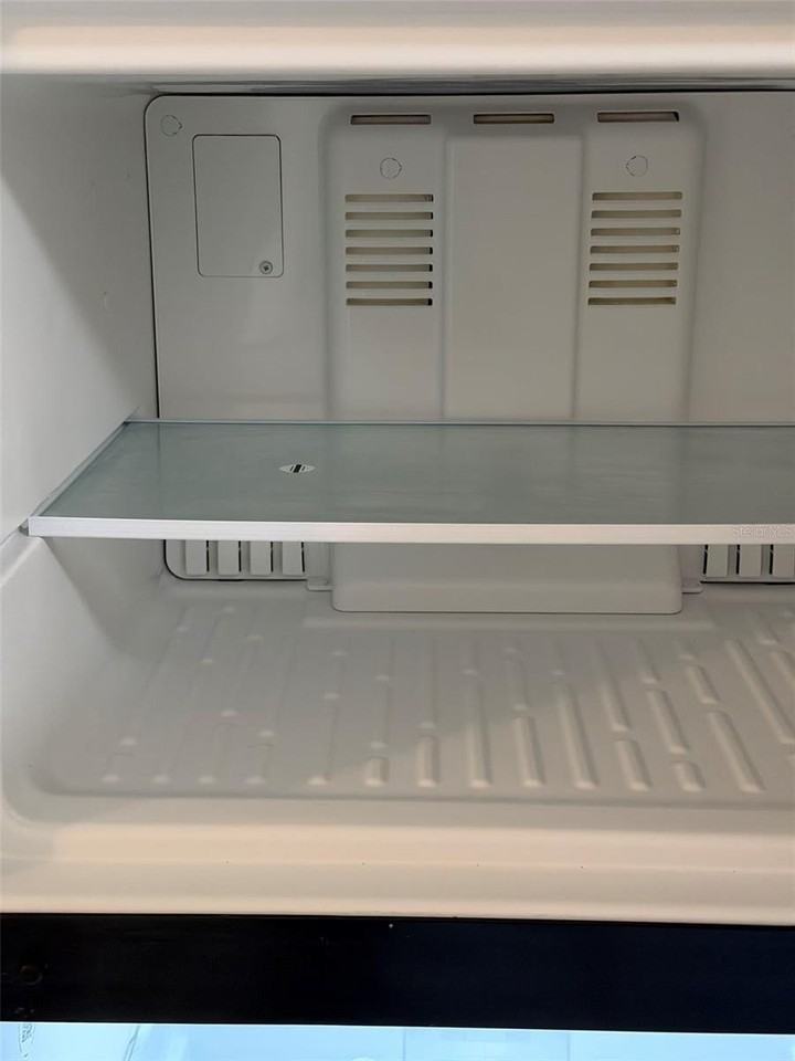 8105 N Klondyke St - Photo 5 of 22