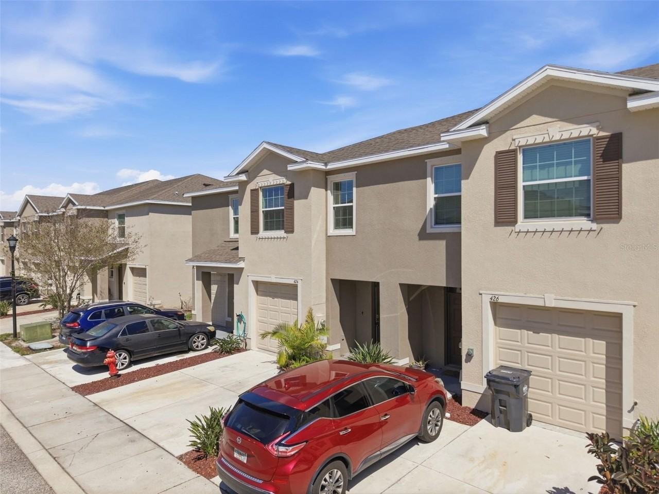 424 Newmont Cir - Photo 4 of 47