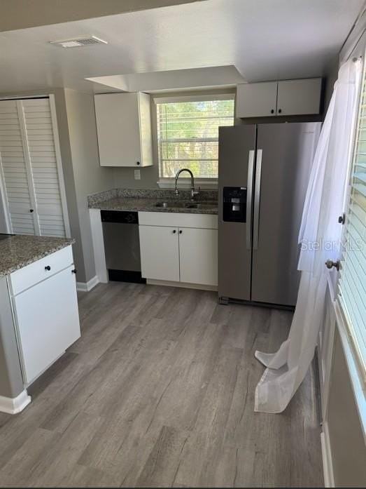 101 W Lemon St #3 - Photo 2 of 9