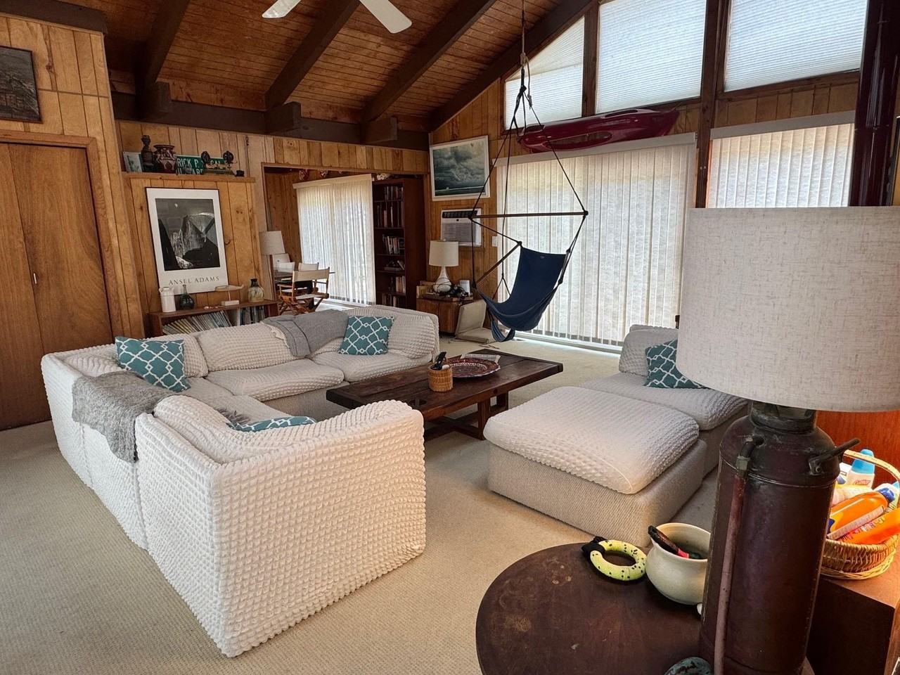 39 West Walk - Photo 2 of 9