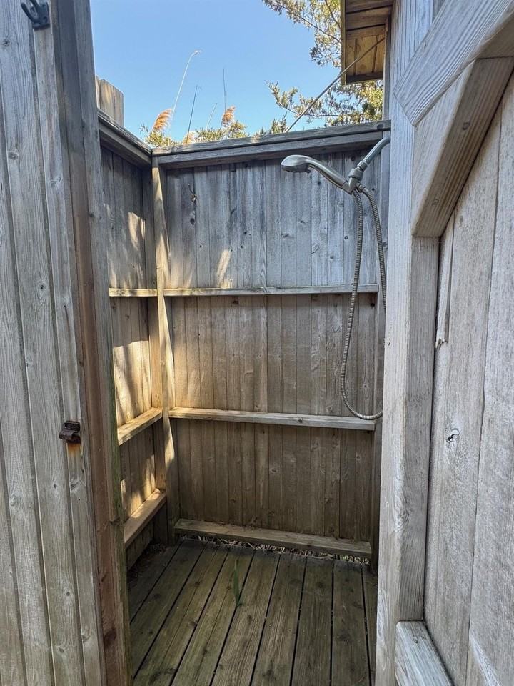 39 West Walk - Photo 7 of 9