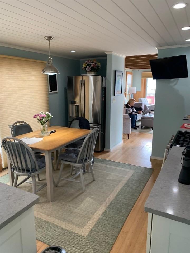 317 Bay Walk - Photo 7 of 13