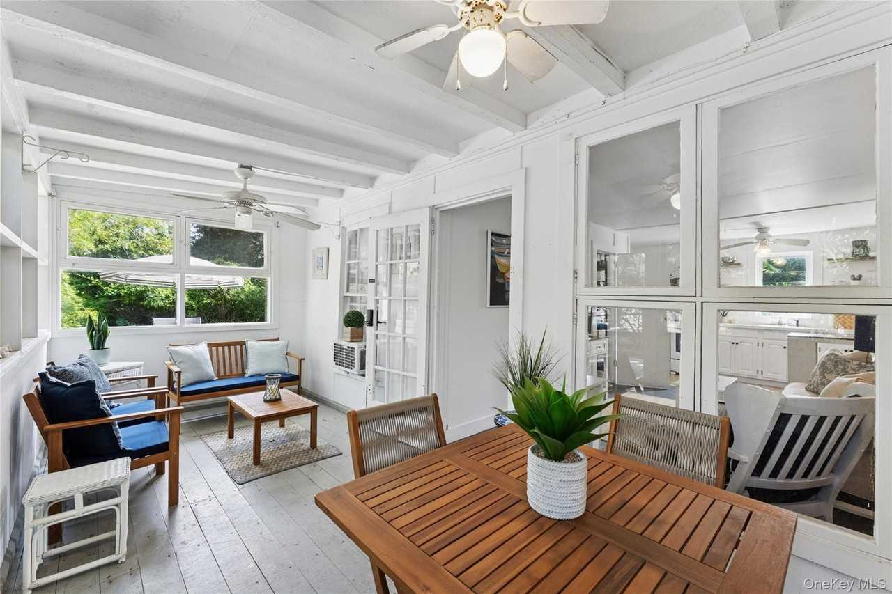 36 Lamb Ave - Photo 3 of 27