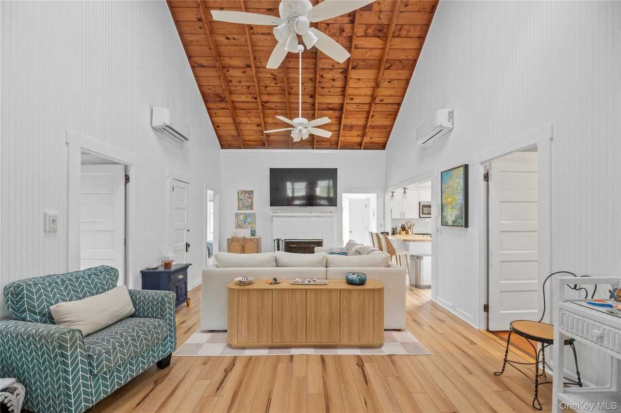 25 Atlantic Ave - Photo 5 of 15