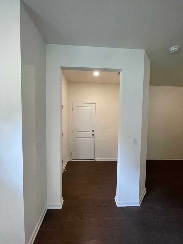 347 Willowsford Dr #1 - Photo 5 of 36