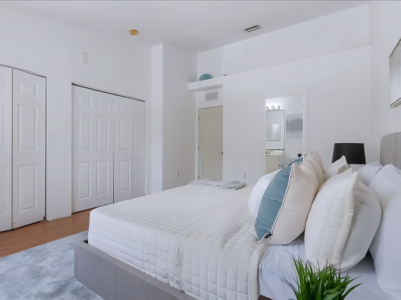 2658 Sw 83rd Ter #1 - Photo 4 of 23