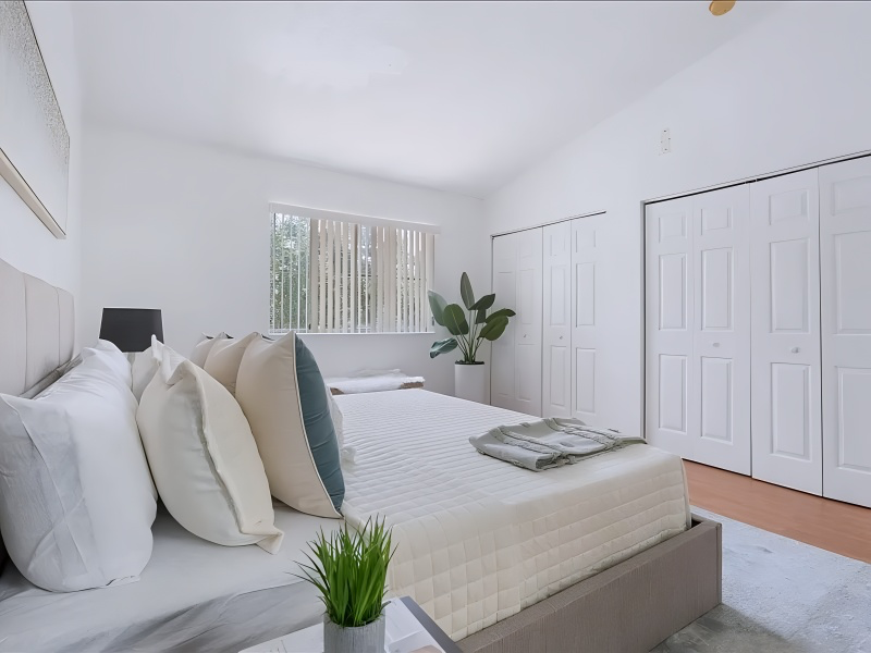 2658 Sw 83rd Ter #1 - Photo 7 of 23