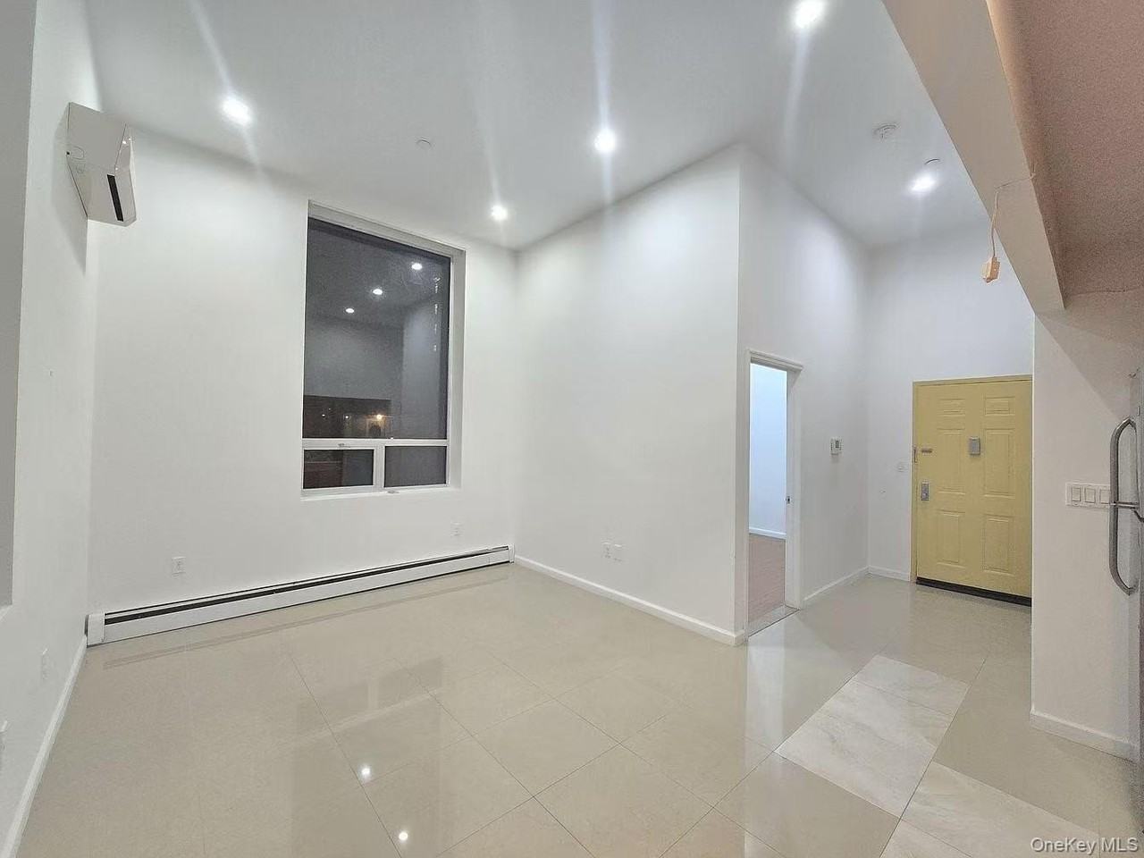 7159 160th St Apt 1a - Photo 4 of 8