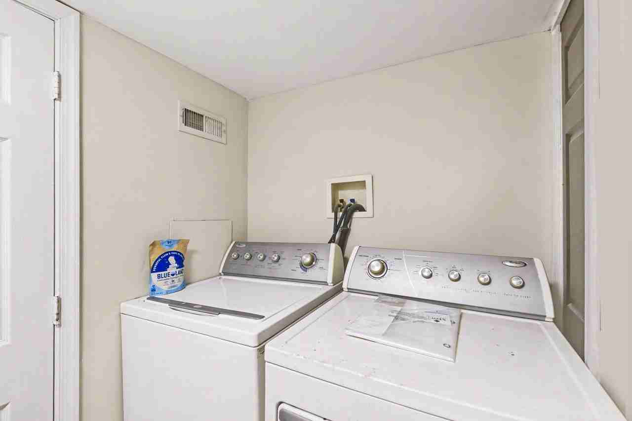 Ruxton Ave - Photo 3 of 26