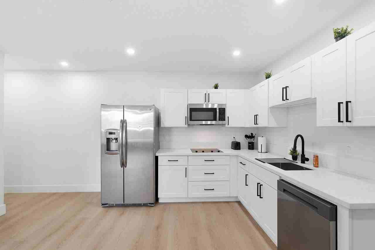 Coley Ave - Photo 2 of 13