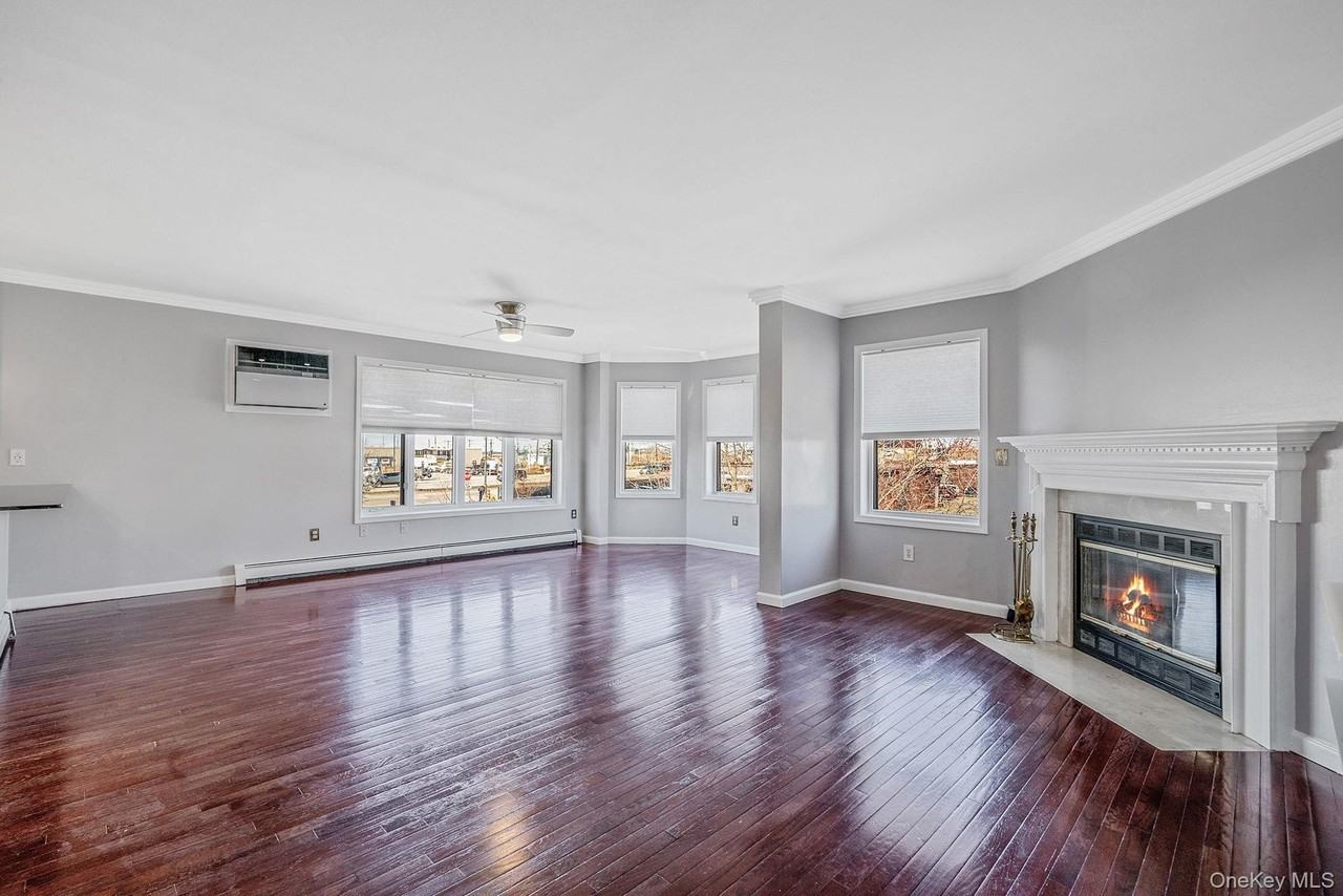 272 E Harrison St Unit 2 - Photo 4 of 24