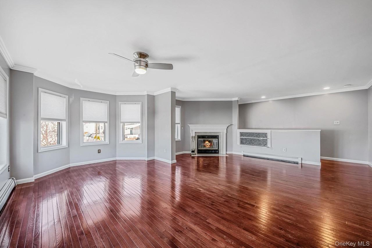 272 E Harrison St Unit 2 - Photo 6 of 24