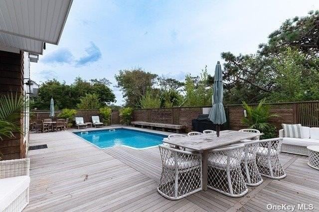 674 Ocean Breeze - Photo 2 of 21