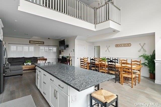 674 Ocean Breeze - Photo 3 of 21