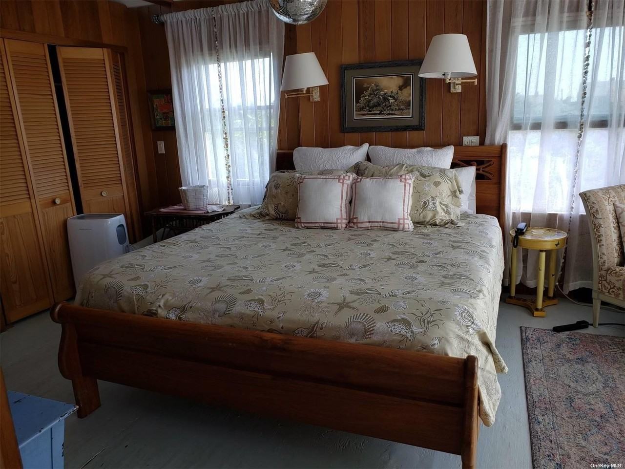 863 Evergreen Walk - Photo 7 of 20