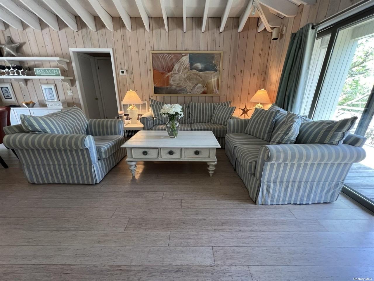 37 Kelp Ave - Photo 5 of 13