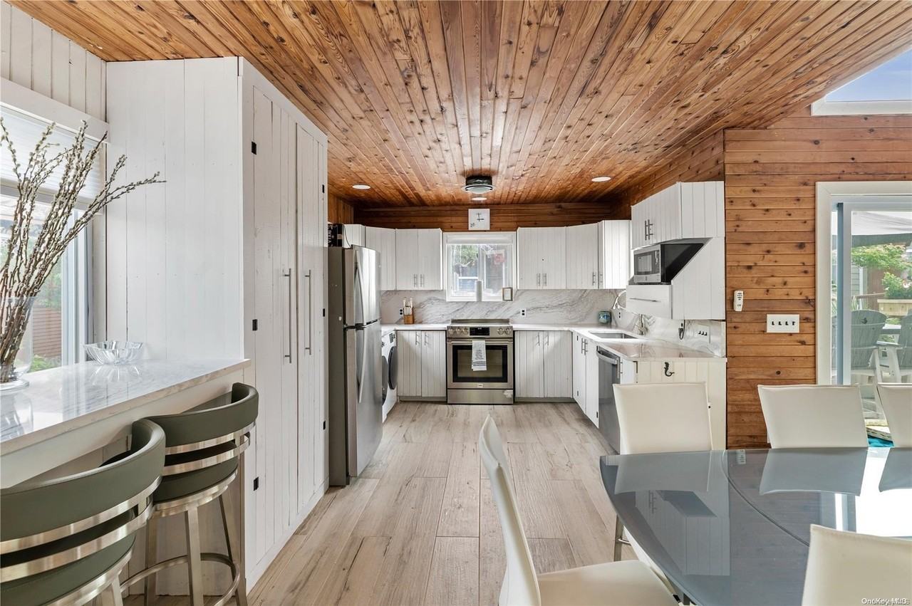 337 Dehnhoff Walk - Photo 5 of 14