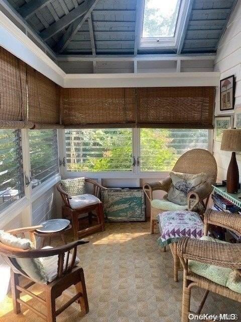 970 Surfview Walk - Photo 2 of 17