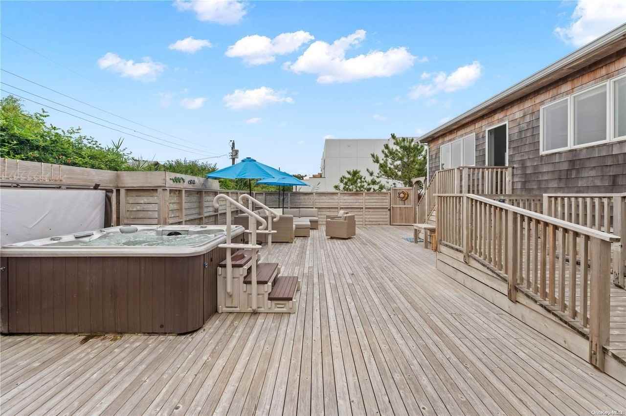 32 West Walk - Photo 7 of 22