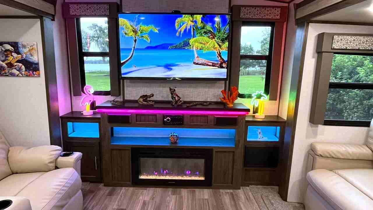 1507 South John Young Parkway - Lodge - Photo 2 of 45