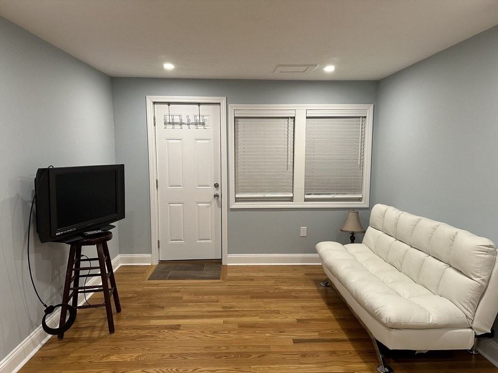 20 State Park Rd Unit 2 - Photo 2 of 22