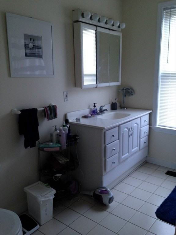 3 Paige Ave Unit 1 - Photo 7 of 8