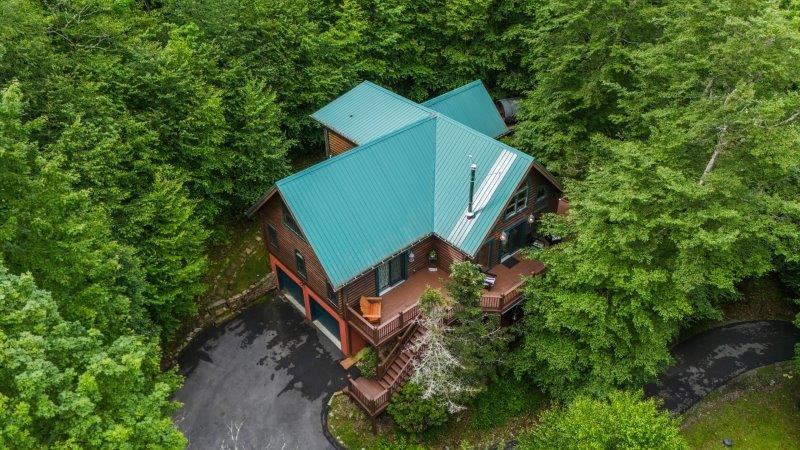 49 Dandelion Ln #1 - Photo 2 of 38