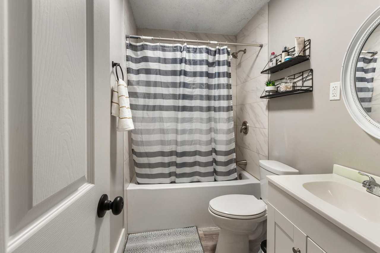 1579 Burns Ave #A - Photo 6 of 10