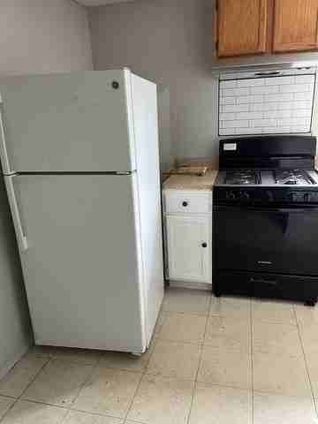 1724 N Rand Rd Fl 1b - Photo 2 of 7