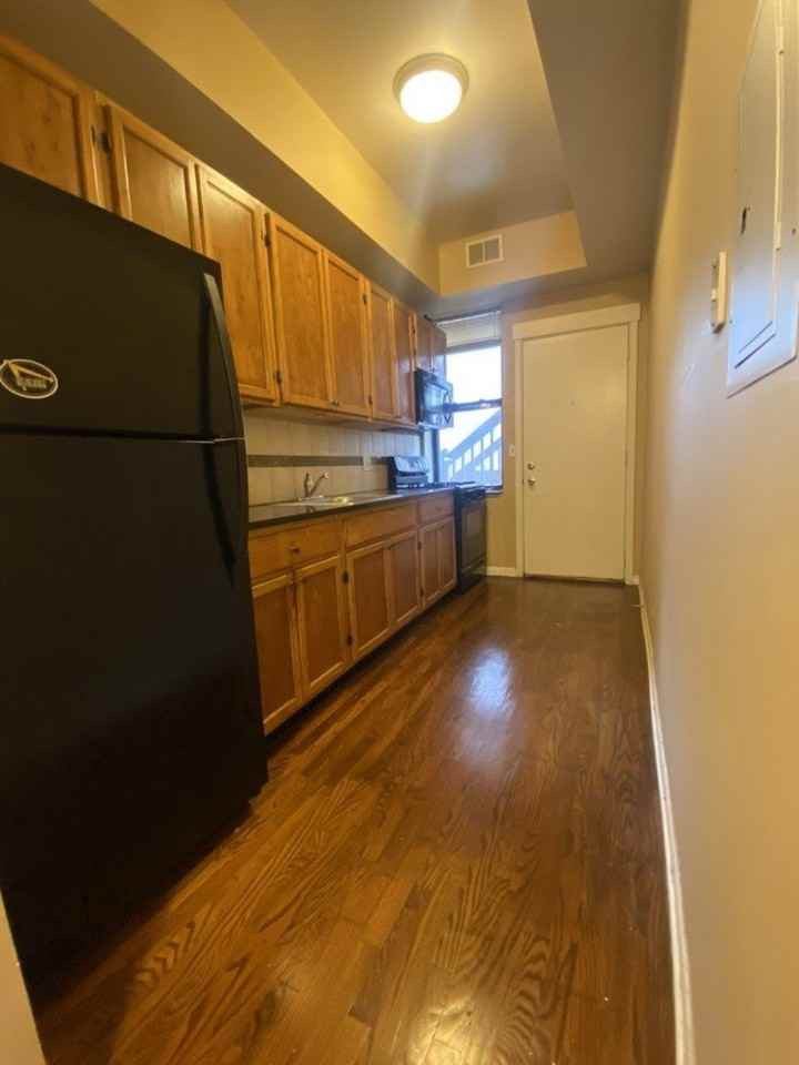 4409 N Hazel St Apt 2s - Photo 5 of 7