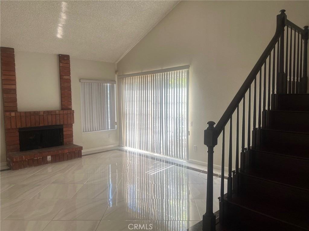 2552 Bolar Ave - Photo 4 of 29