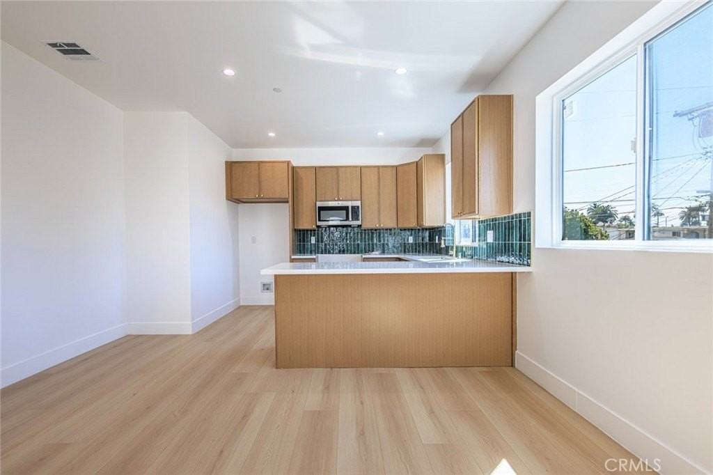 2426 S West View St #A - Photo 6 of 30