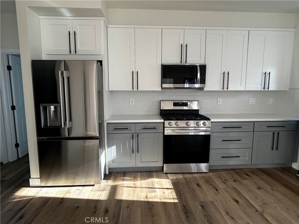 1016 N Ontario St #1018 - Photo 5 of 7