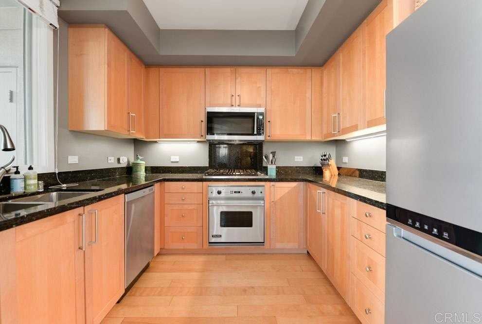 5410 La Jolla Blvd #A105 - Photo 6 of 27