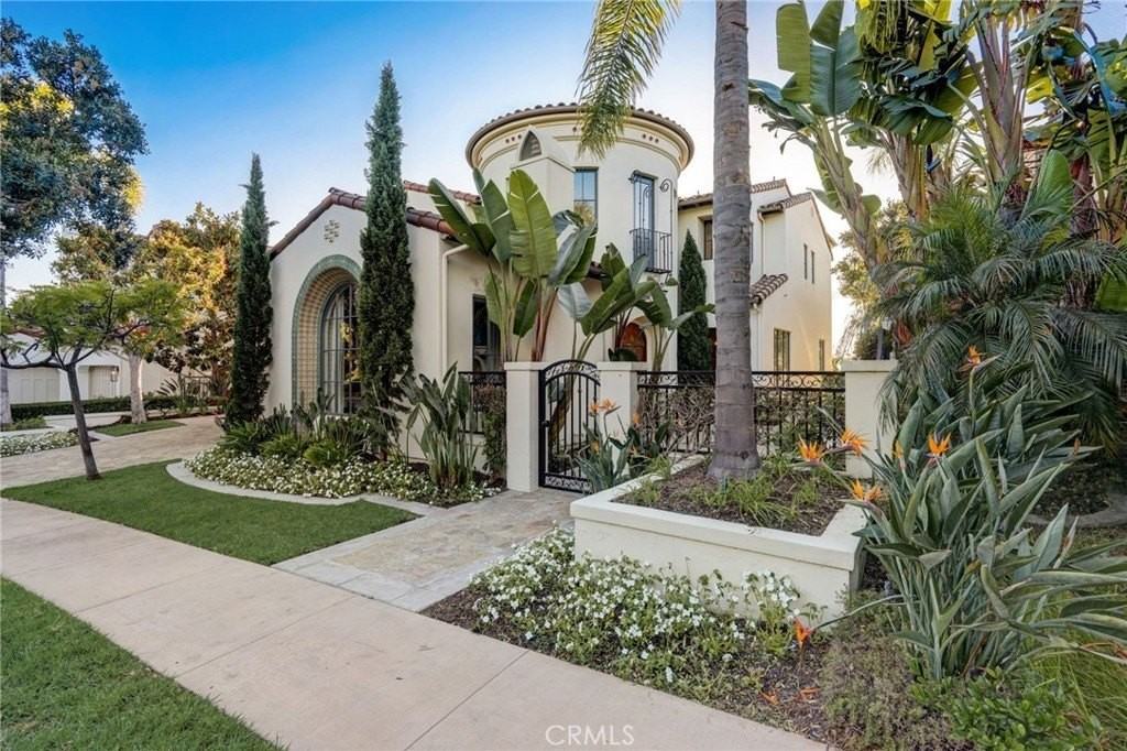 10 Tasman Sea - Photo 2 of 50