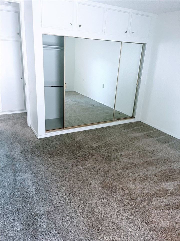 956 Calle Aragon #F - Photo 5 of 8