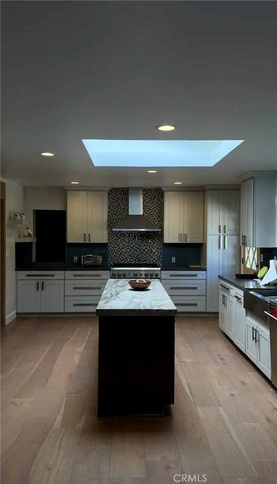 1864 Laurel Rd - Photo 5 of 19